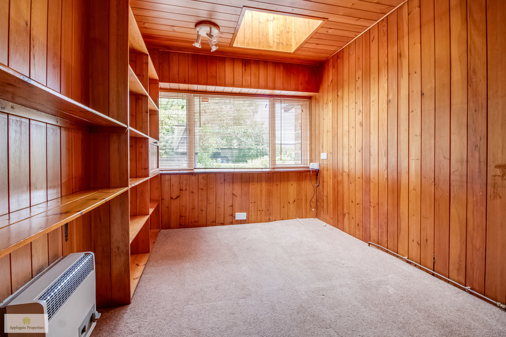 Images for Springwood Road, Thongsbridge, Holmfirth