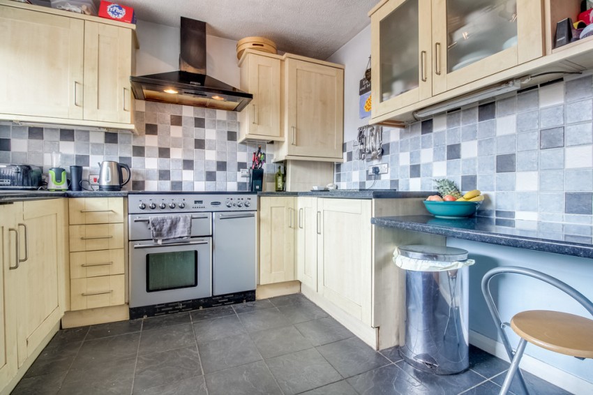 Images for Scholes, Holmfirth