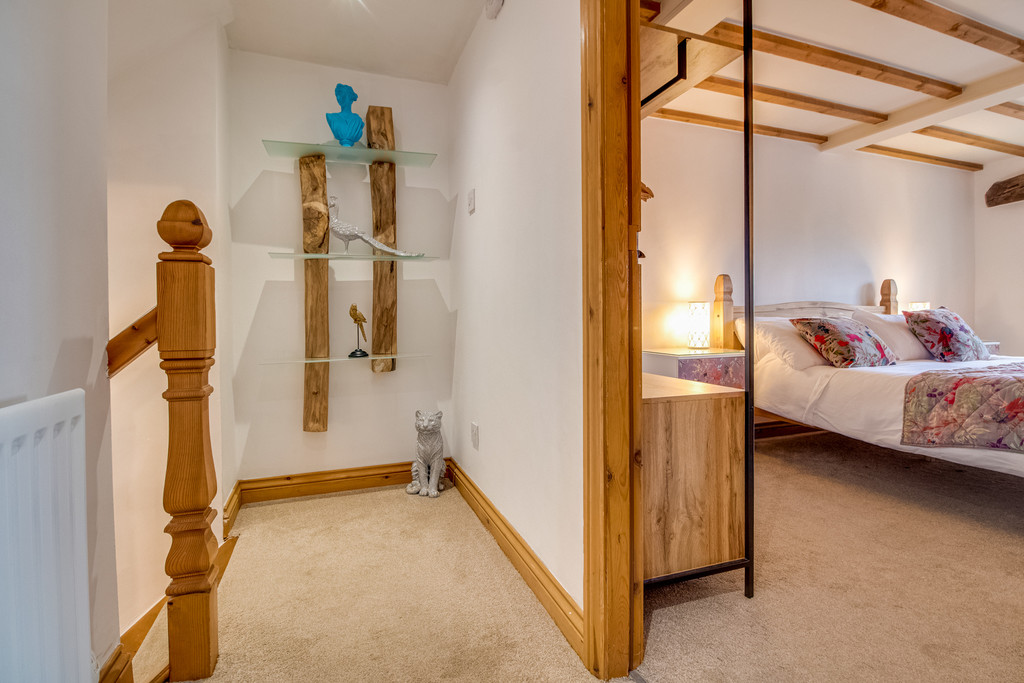 Images for Shaw Lane, Holmfirth