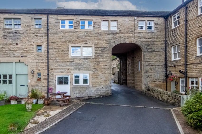Images for Shaw Lane, Holmfirth