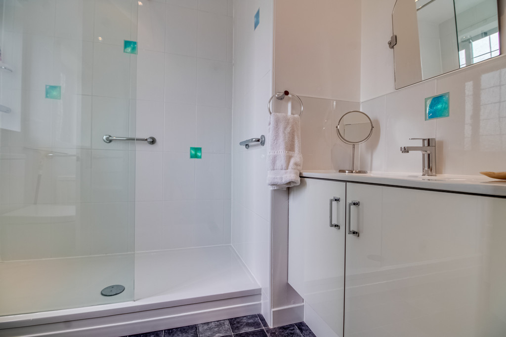Images for Abbey Close, Hade Edge, Holmfirth