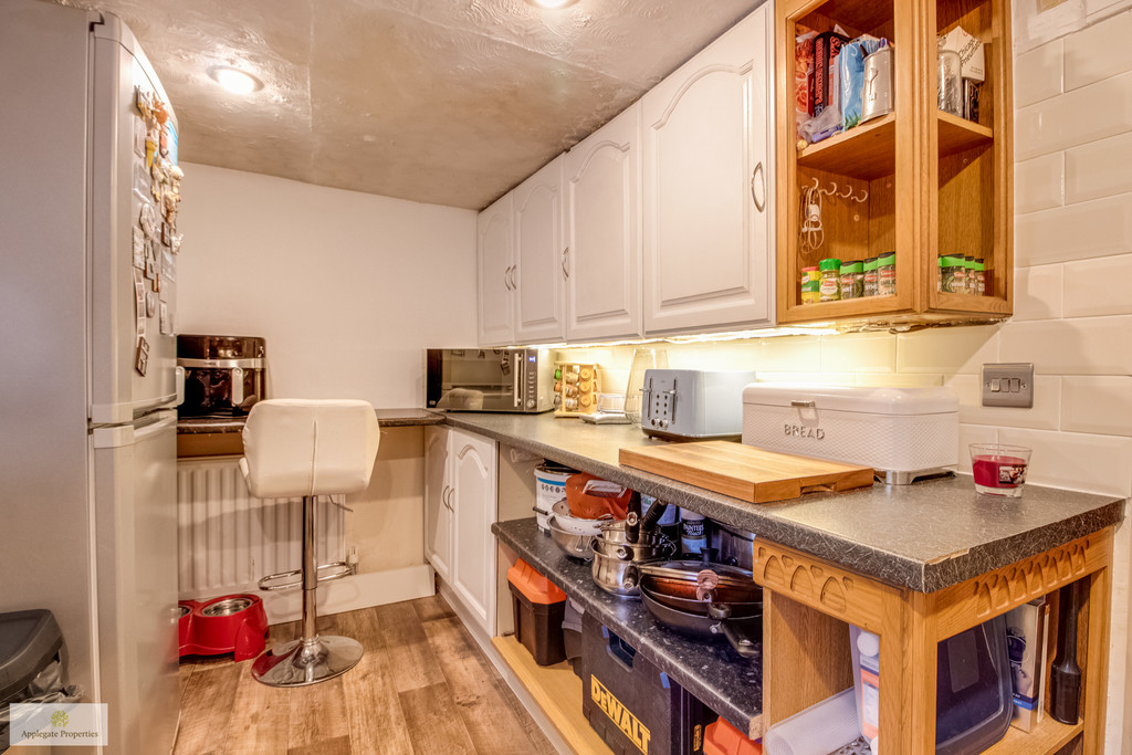 Images for Almondbury, Huddersfield