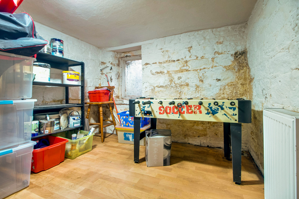 Images for The Terrace, Honley, Holmfirth