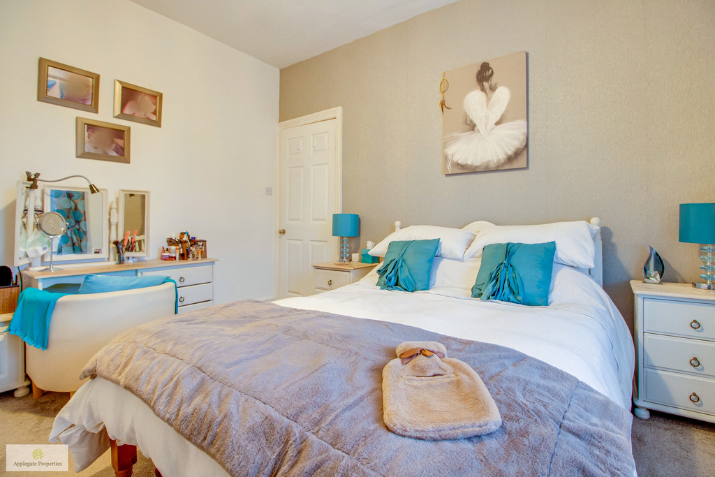 Images for The Terrace, Honley, Holmfirth