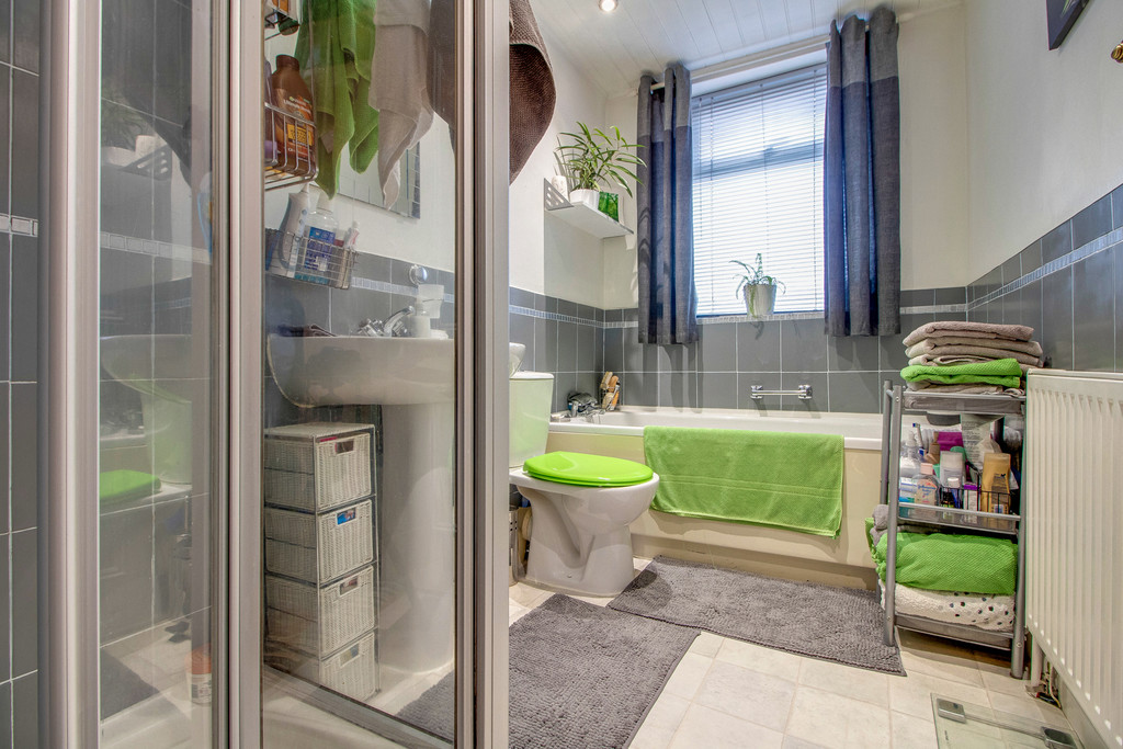 Images for The Terrace, Honley, Holmfirth
