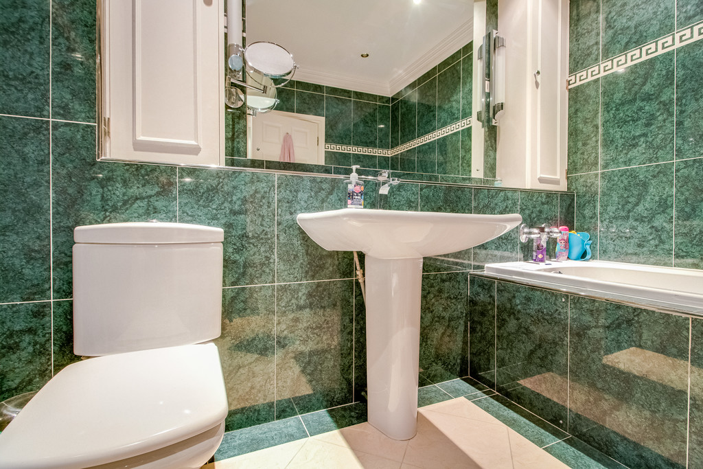 Images for Huddersfield Road, Meltham, Holmfirth