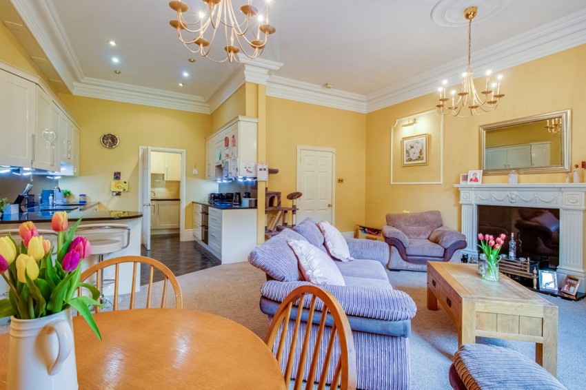 Images for Huddersfield Road, Meltham, Holmfirth
