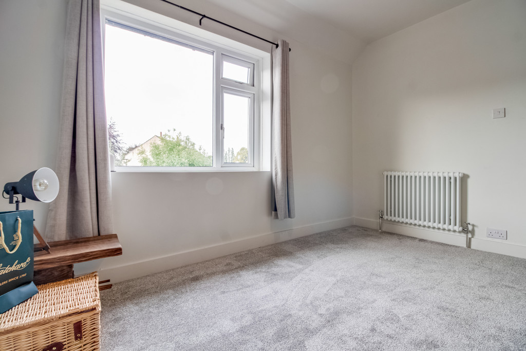 Images for Aldonley, Almondbury, Huddersfield