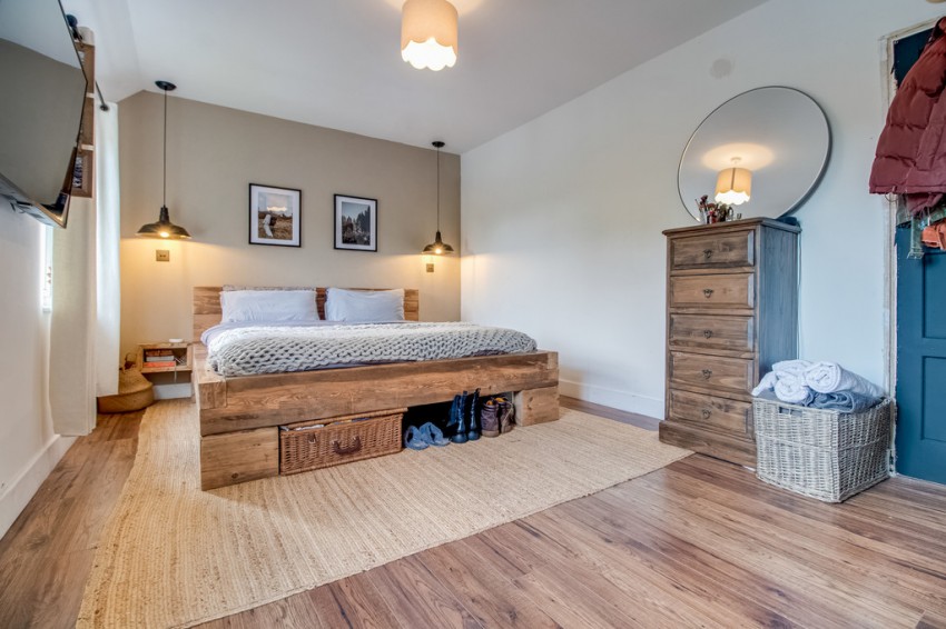 Images for Aldonley, Almondbury, Huddersfield