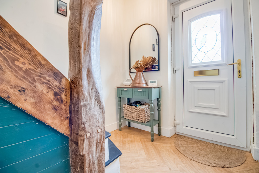 Images for Aldonley, Almondbury, Huddersfield
