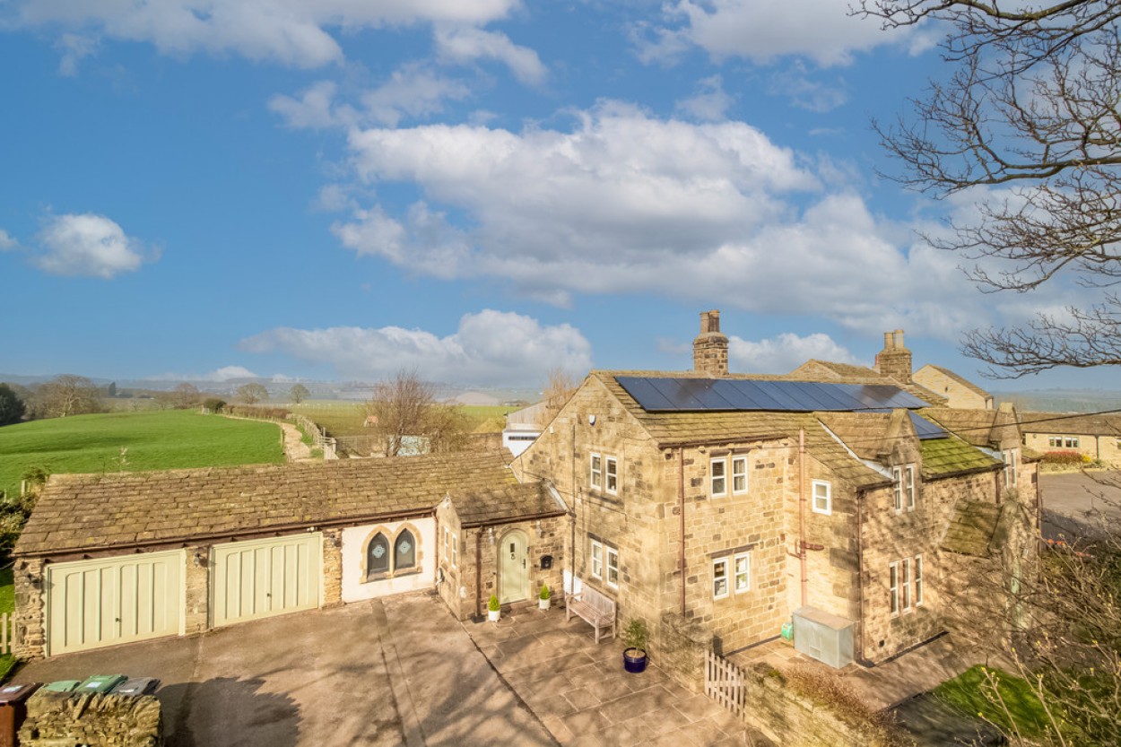 Images for Thorncliffe Lane, Emley, Huddersfield