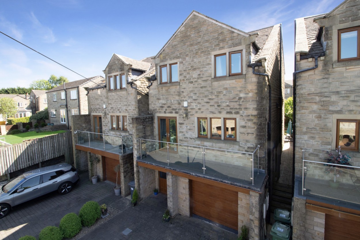 Images for Long Lane, Honley, Holmfirth, HD9 6EA