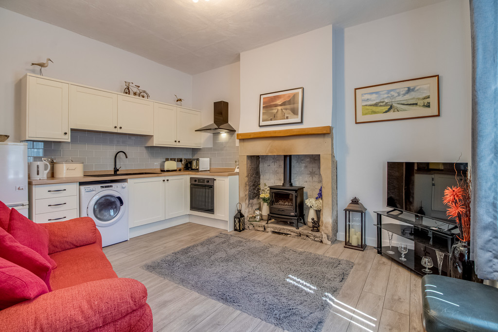 Images for Lane Top, Linthwaite, Huddersfield