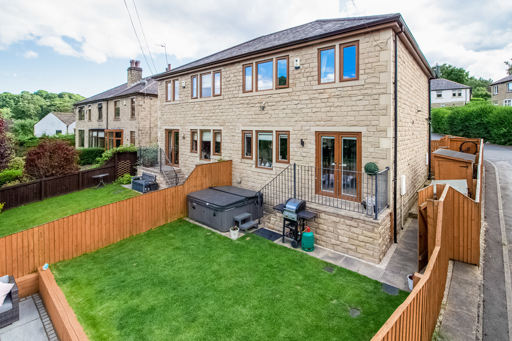 Images for The Crescent, New Mill, Holmfirth