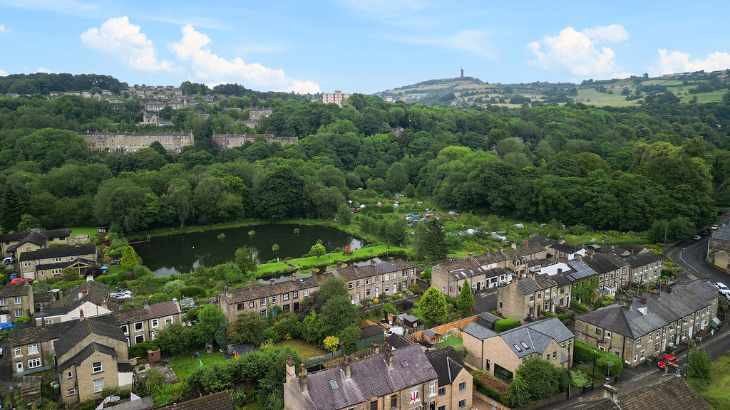 Images for Wood End Road, Huddersfield