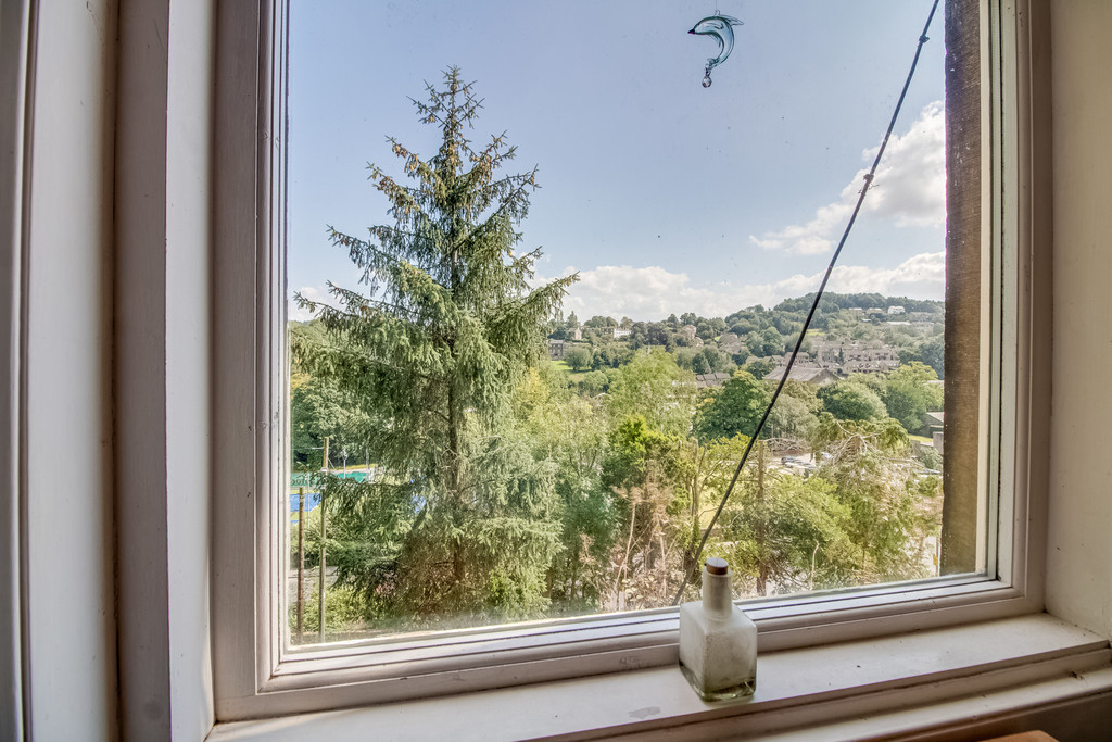 Images for Calf Hill Road, Thongsbridge, Holmfirth