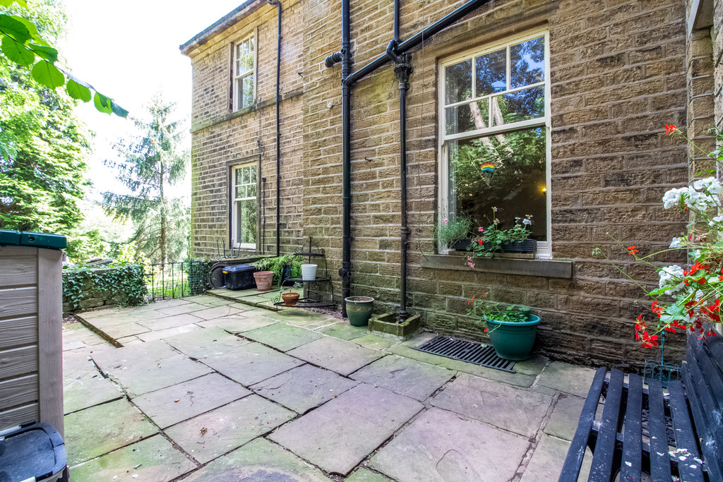 Images for Calf Hill Road, Thongsbridge, Holmfirth