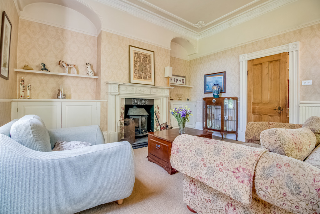 Images for Calf Hill Road, Thongsbridge, Holmfirth