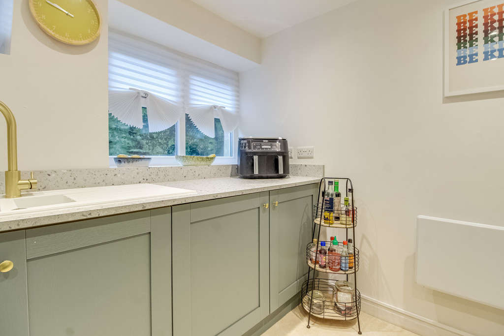 Images for Choppards Lane, Holmfirth
