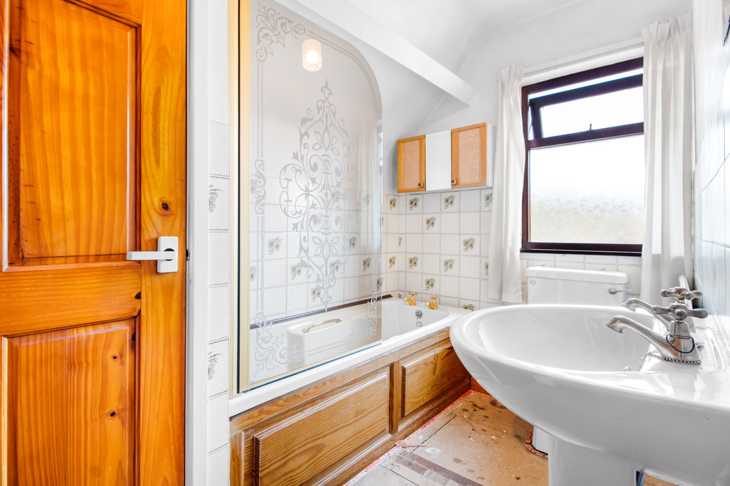 Images for Lydgate Drive, New Mill, Holmfirth