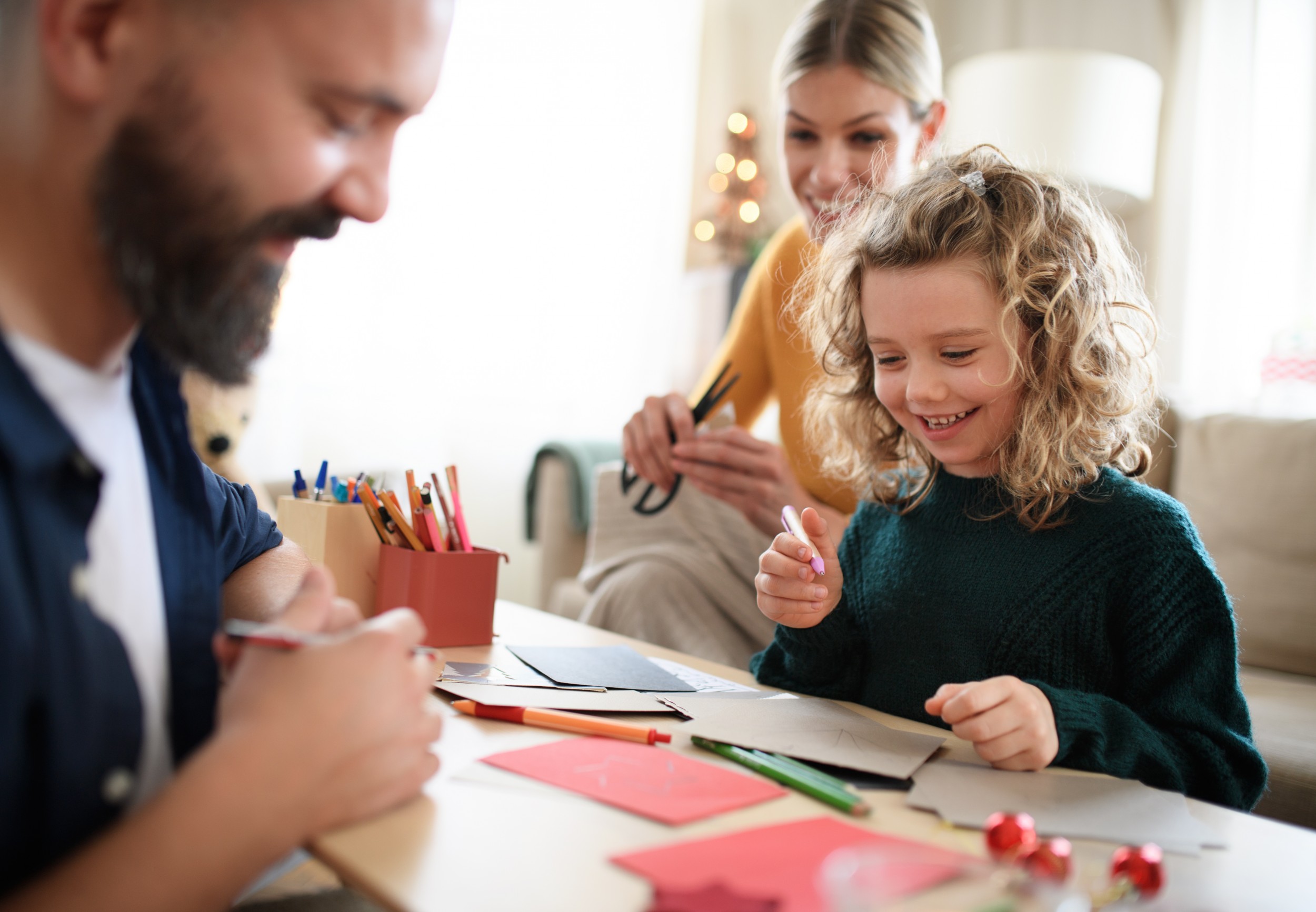 Christmas crafting with the family 